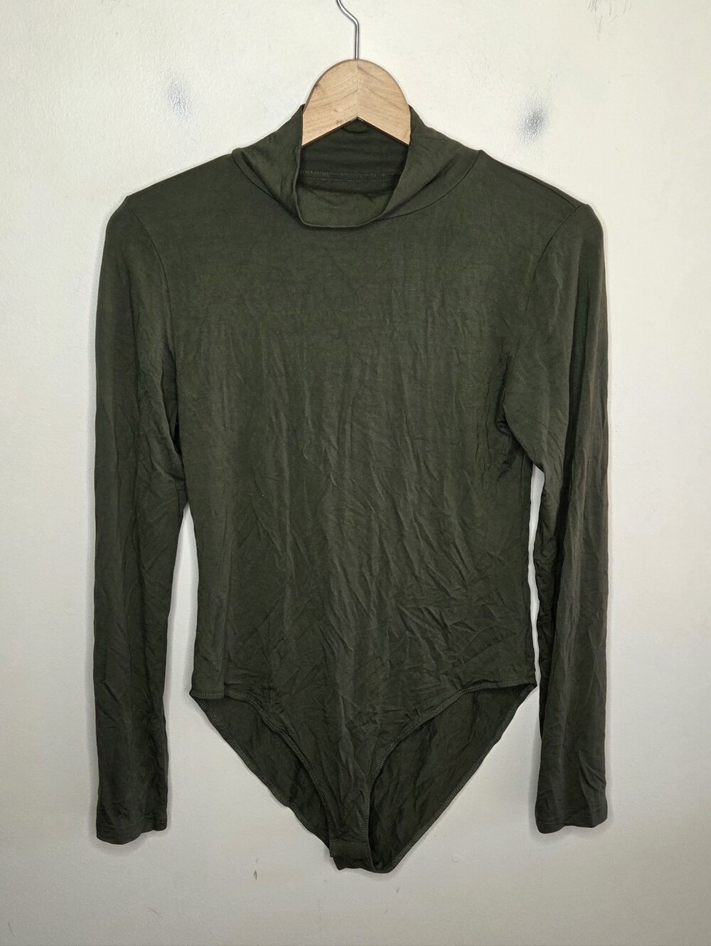 MangoPop Dark Olive Green Long Sleeve Mockneck Bodysuit Size Large Buttery Soft - Picture 7 of 7